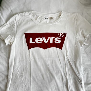 T-shirt Levis S