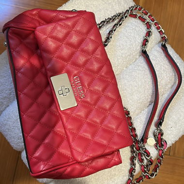 Borsa a tracolla Guess rossa