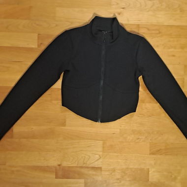 Giacca corta con zip nera