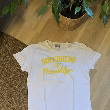 T-SHIRT - white