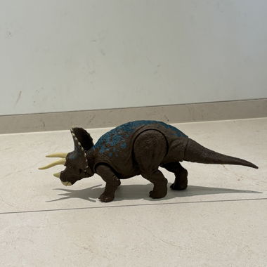  Triceratops Jurassic worlds 
