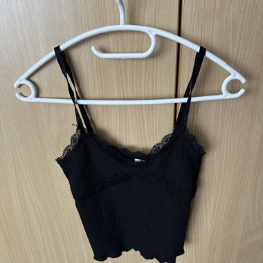 Top nero in pizzo H&M XS