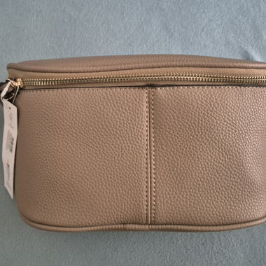 Brown Accessorize slingbag
