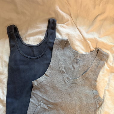 Tops Brandy Melville