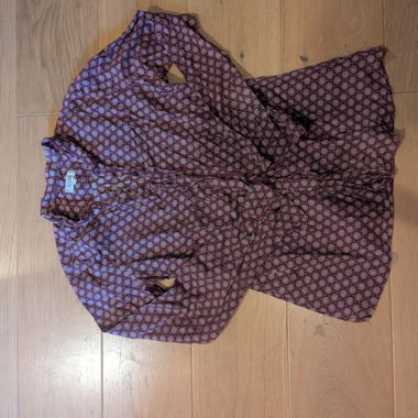 Pattern Long-Sleeve Blouse