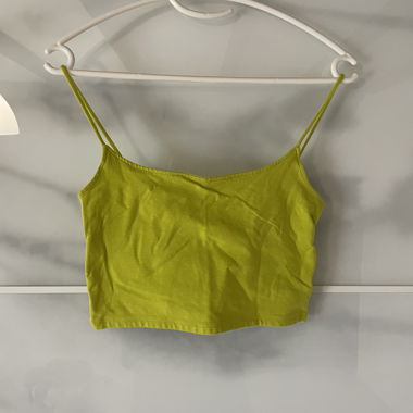 Bauchfreies Top