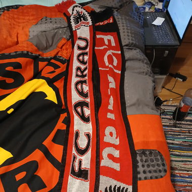 Zwei fanschals