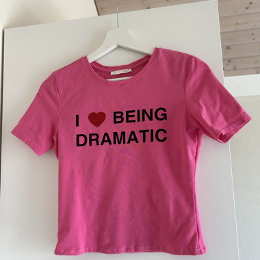 Fuchsia T-Shirt von ZARA