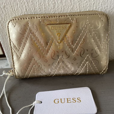 Piccolo portafoglio Guess Gold