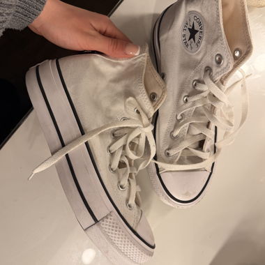 Convers Shoes 
