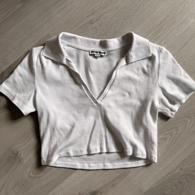 White Cropped Polo Savage Honey