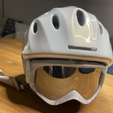 anon ski goggles