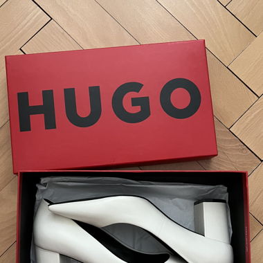 Classic leather ivory heels HUGO