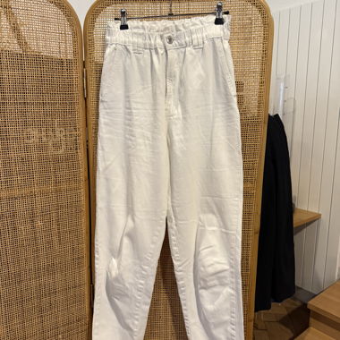 Pantalon style carotte blanc 