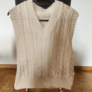 Strickjacke mit Strickmuster