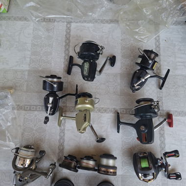 Mulinelli da pesca vintage e due moderni