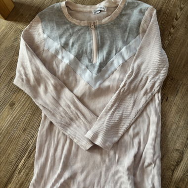 Rosa Pullover