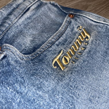 90's baggy jeans