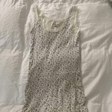 Brandy Melville dress floral