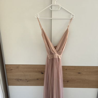 Robe longue rose poudré 