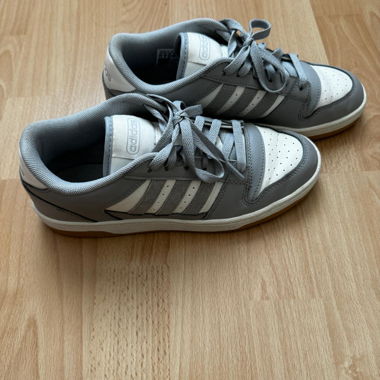 Adidas Dosenbach 