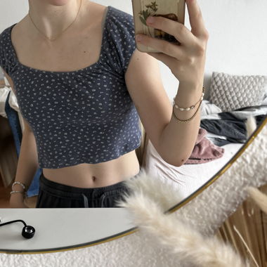 Brandy Melville Top