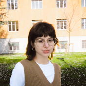Leane_glltn