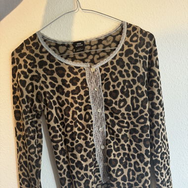 Leopard Longsleeve 