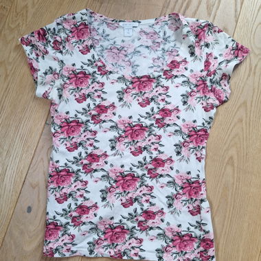 Floral women’s T-shirt