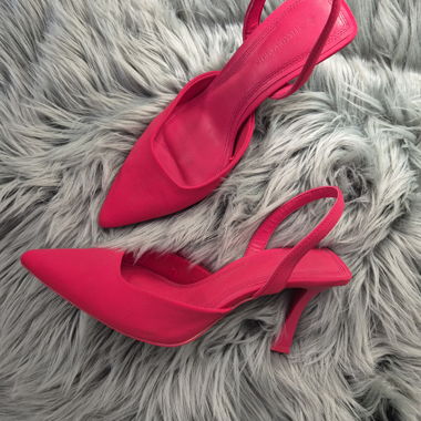 Stradivarius Schuhe mit Absatz