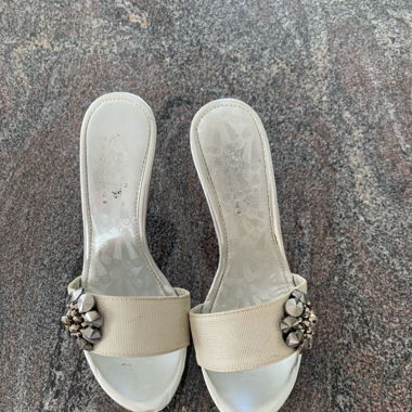 Sandales à talons