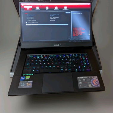 Msi Titan GT77 HX 13VH 17.3 4K HDR 13980HX 64GB 
