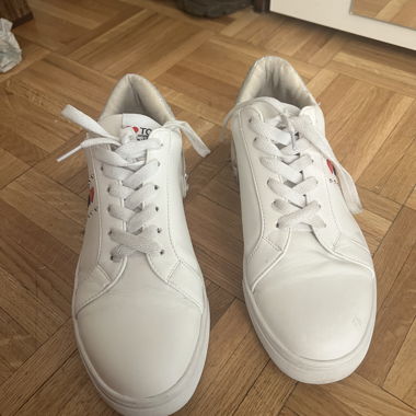Baskets blanches GaiMattiolo 37