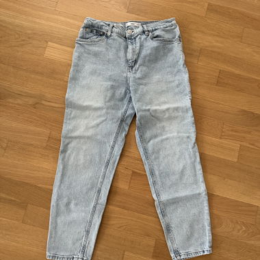 Jeans Mom