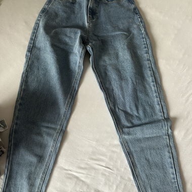 Jeans mit hoher Taille