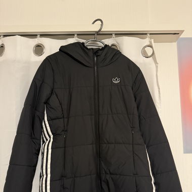 Adidas veste 