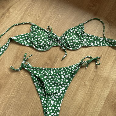 Green bikini with white dots