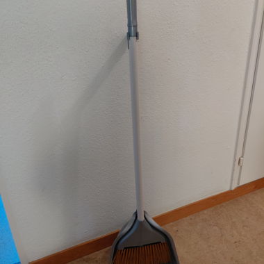 Kit pelle à poussière et balai