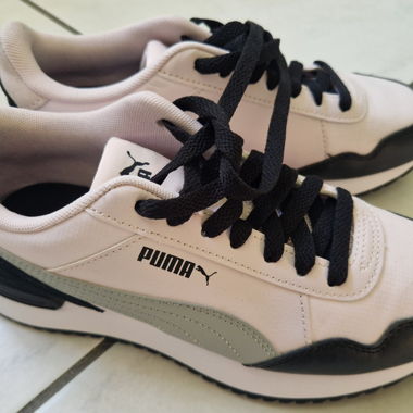 Puma Sneaker