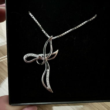 Jolie collier en argent (vrai)