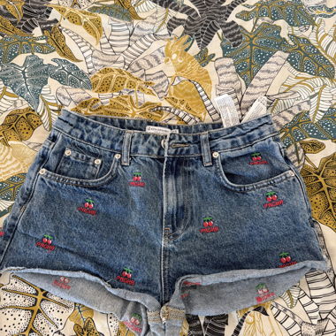 Denim shorts ricamate pacha