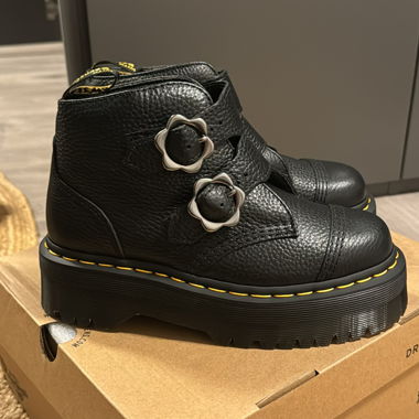 Dr Martens