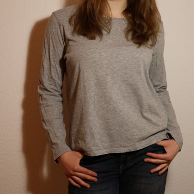 T-shirt Grigio a Maniche Lunghe