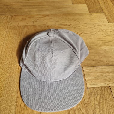 Casquette skater grise