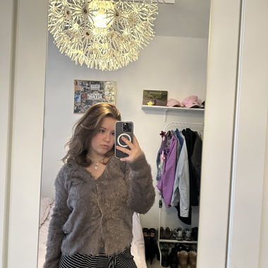 stussy cardigan