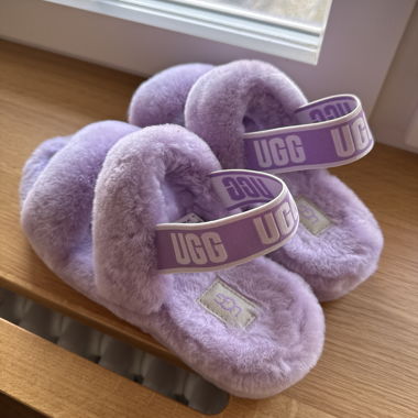 UGG Finken