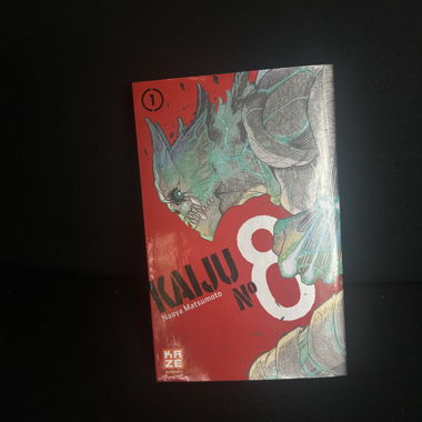 Kaiju n*8 tome 1 