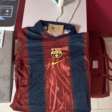 Travis Scott x Nike x FC Barcelona Retro
