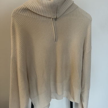 Knit sweater with roll neck