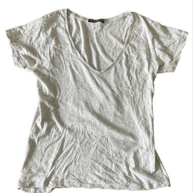 Brandy Melville grey T-Shirt triangle neckline 